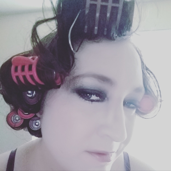 Meet your Posher, Brittany - Picture 2 of 3